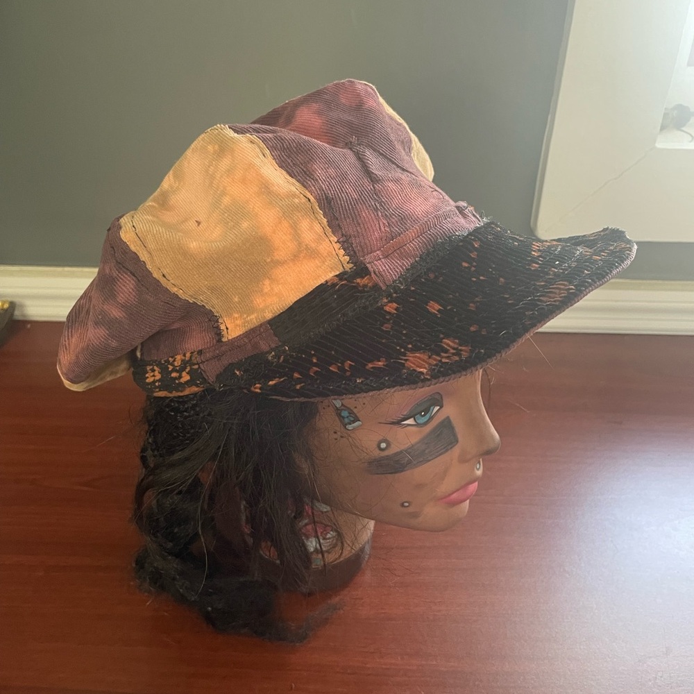 Custom hat - Picture 6 of 9